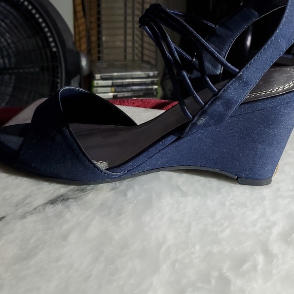 Dress shoes - Picture 7 of 7